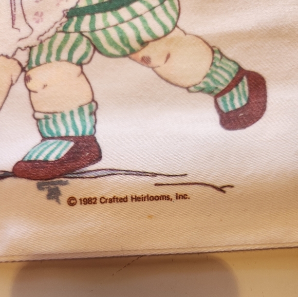 Crafted Heirlooms Doll Print Tote Bag - Picture 2 of 3